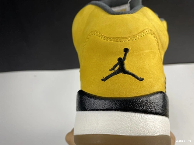 One Kick Jordan 5 Retro Air T23 454783-701 Tokyo 0801
